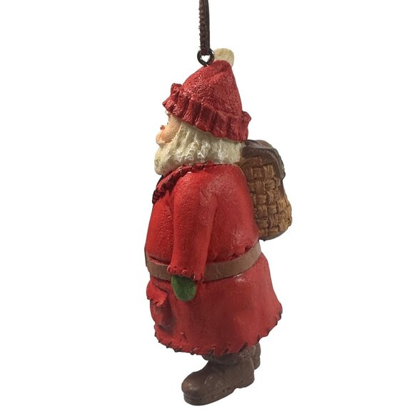 2003 Hallmark Kris Kringle Ornament With Woven Backpack & Red Coat Christmas - Picture 2 of 8